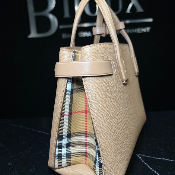 Small Beige Banner Tote - Picture 5 of 11